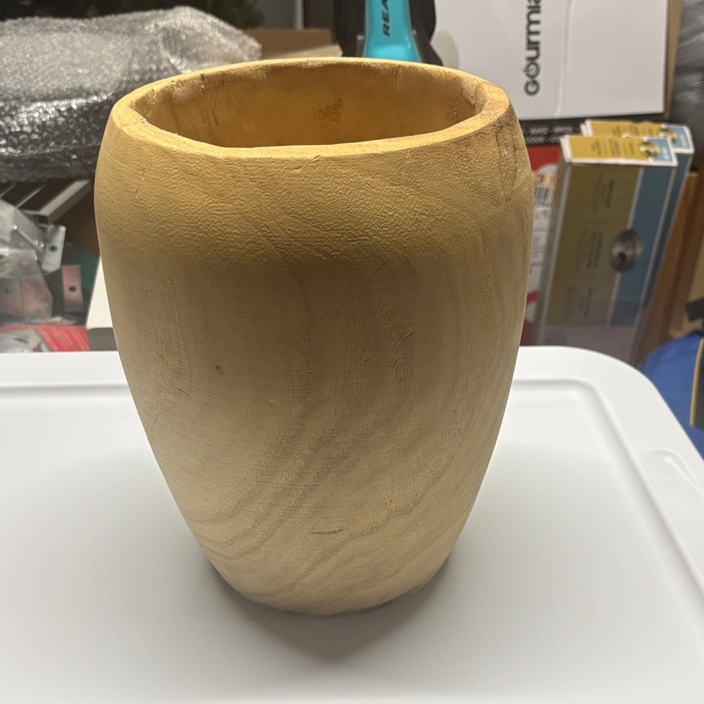 Magnolia Natural Wood Vase